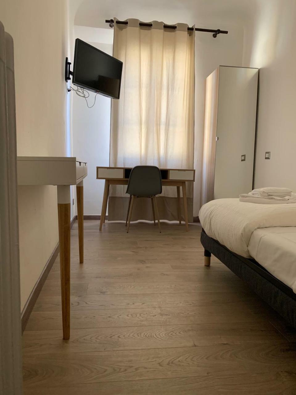 Domus Plaza Guest house